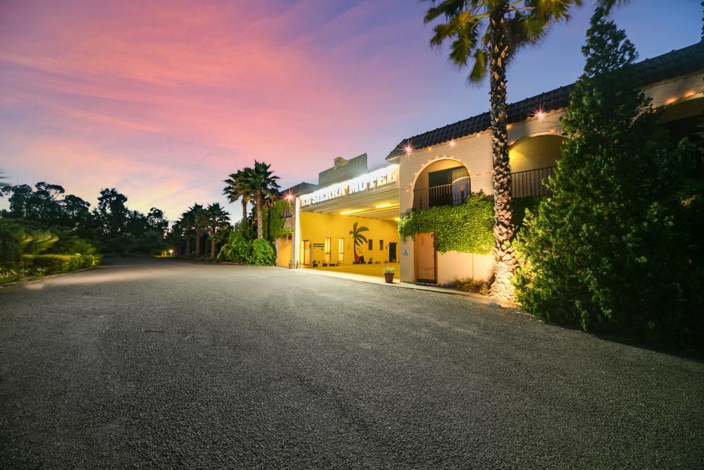 El Sierra Motel Barooga Eksteriør bilde
